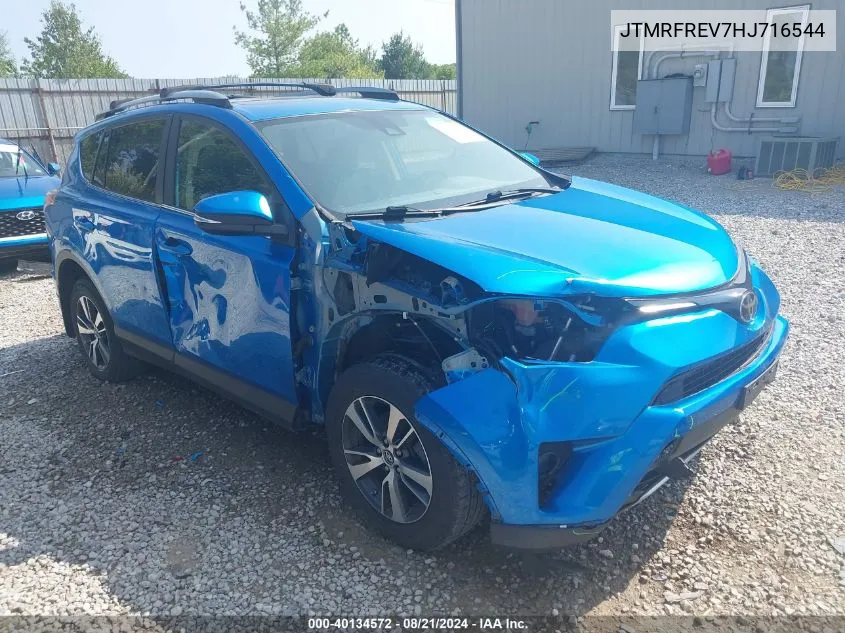 JTMRFREV7HJ716544 2017 Toyota Rav4 Xle