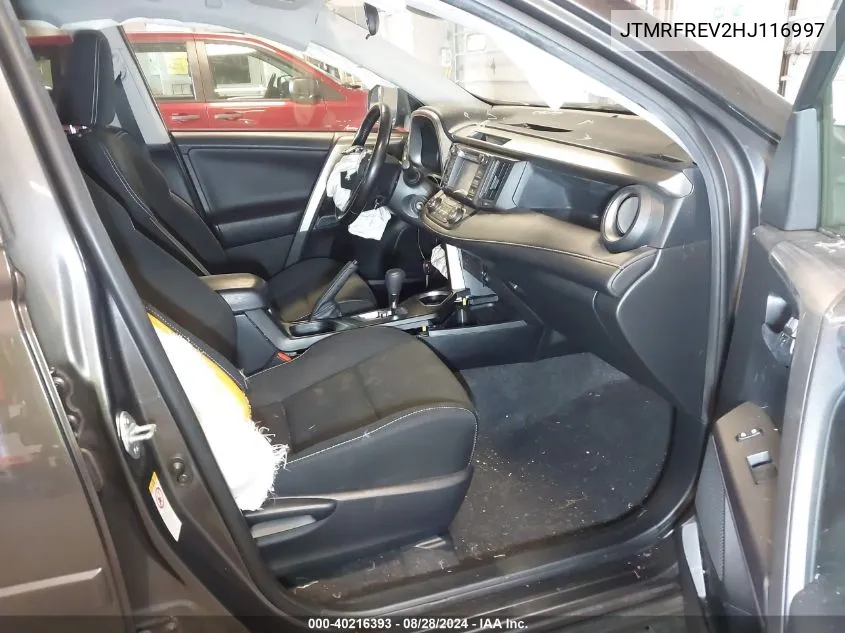 JTMRFREV2HJ116997 2017 Toyota Rav4 Xle