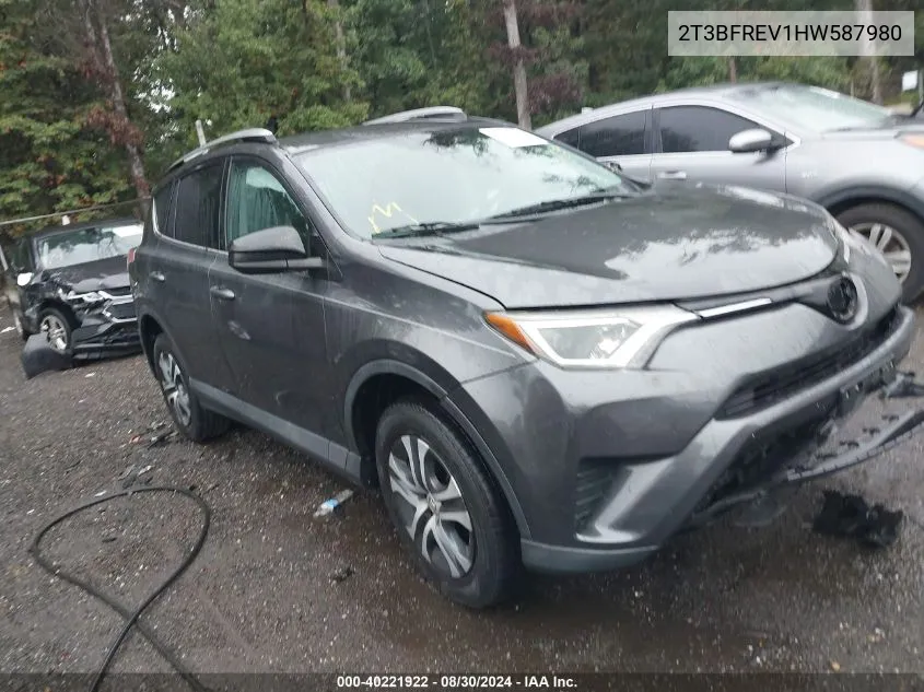 2T3BFREV1HW587980 2017 Toyota Rav4 Le