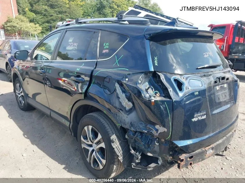 JTMBFREV5HJ143094 2017 Toyota Rav4 Le