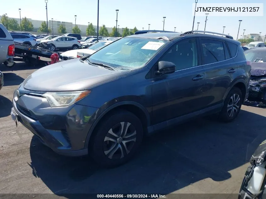 2017 Toyota Rav4 Le VIN: JTMZFREV9HJ121257 Lot: 40440556