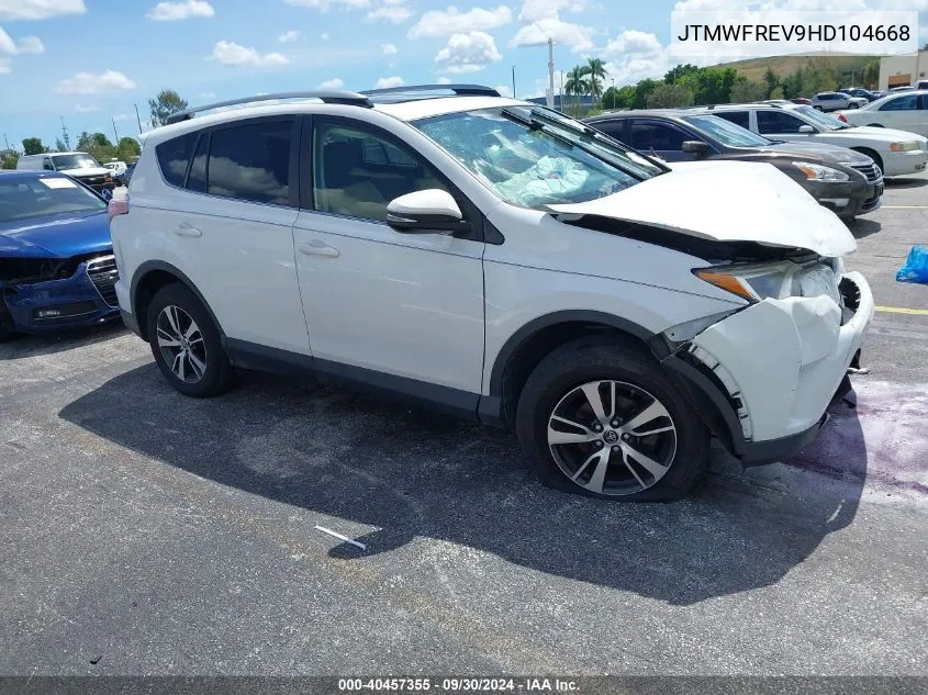 JTMWFREV9HD104668 2017 Toyota Rav4 Xle