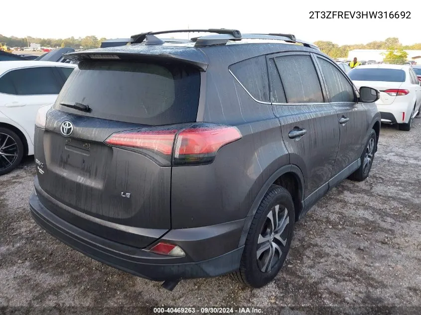 2T3ZFREV3HW316692 2017 Toyota Rav4 Le