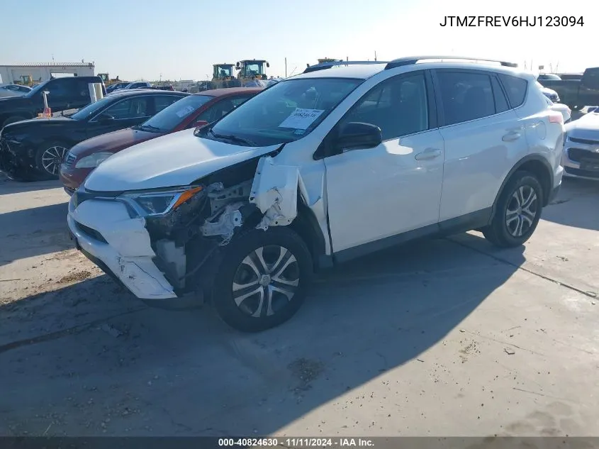 JTMZFREV6HJ123094 2017 Toyota Rav4 Le