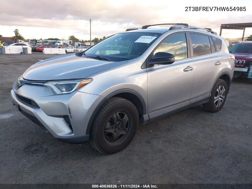 2017 Toyota Rav4 Le VIN: 2T3BFREV7HW654985 Lot: 40836826