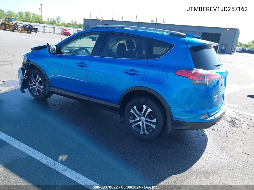 JTMBFREV1JD257162 2018 Toyota Rav4 Le