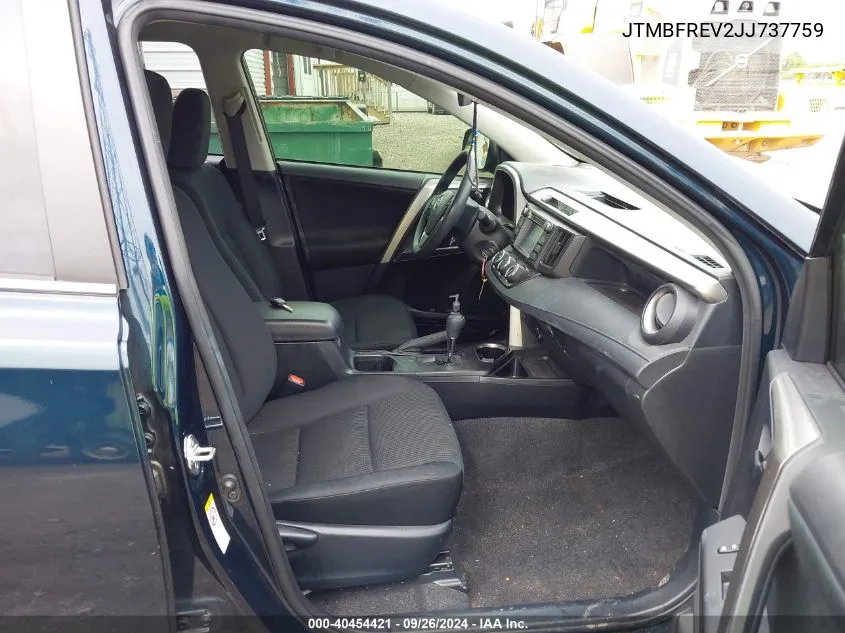 JTMBFREV2JJ737759 2018 Toyota Rav4 Le