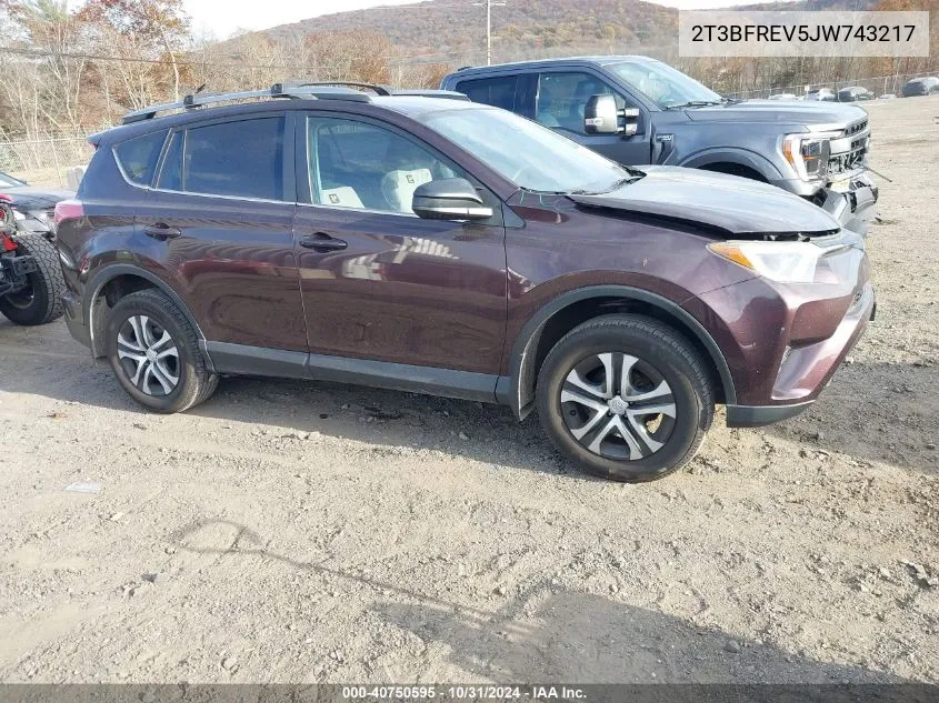 2018 Toyota Rav4 Le VIN: 2T3BFREV5JW743217 Lot: 40750595