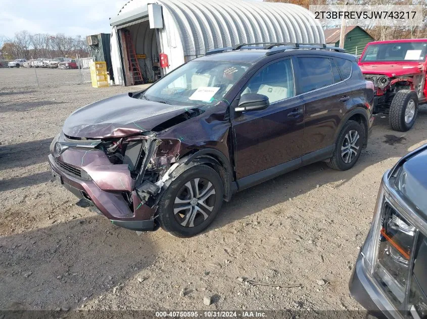 2018 Toyota Rav4 Le VIN: 2T3BFREV5JW743217 Lot: 40750595