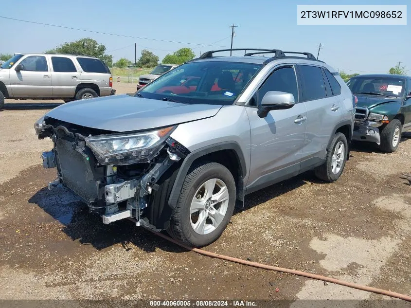 2T3W1RFV1MC098652 2021 Toyota Rav4 Xle