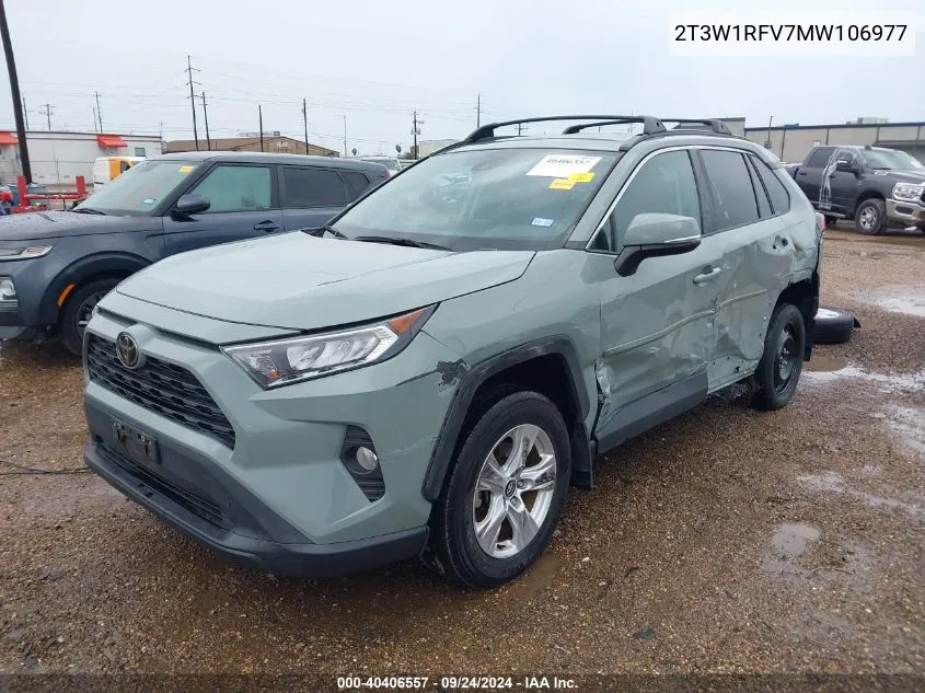 2T3W1RFV7MW106977 2021 Toyota Rav4 Xle