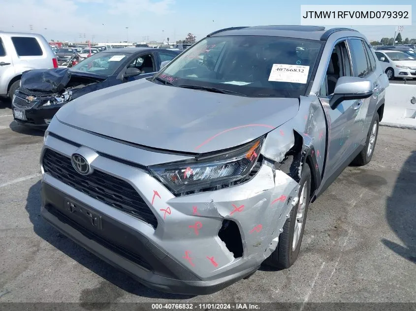 2021 Toyota Rav4 Xle VIN: JTMW1RFV0MD079392 Lot: 40766832