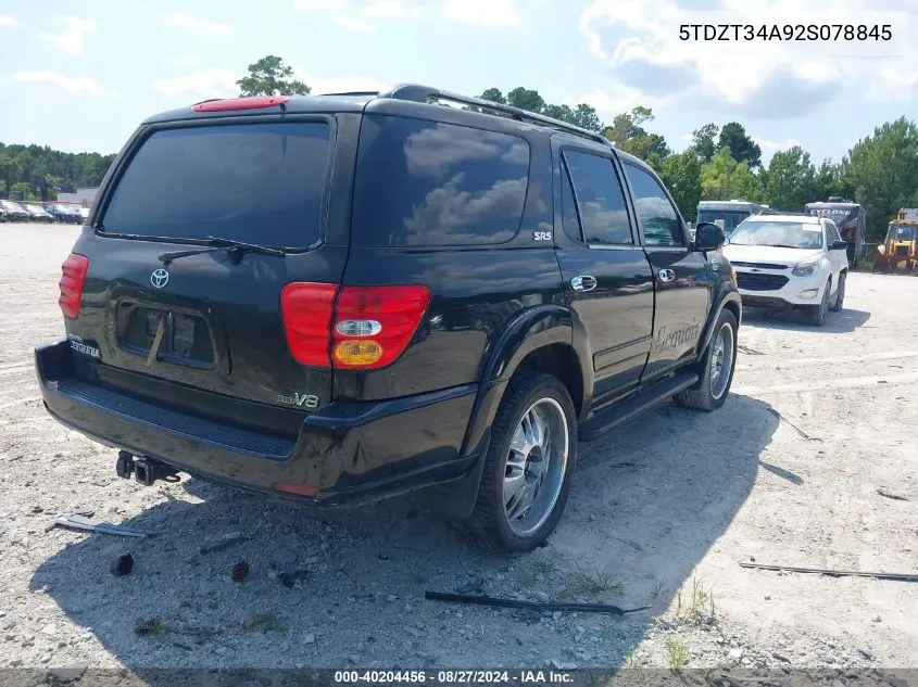 2002 Toyota Sequoia Sr5 V8 VIN: 5TDZT34A92S078845 Lot: 40204456