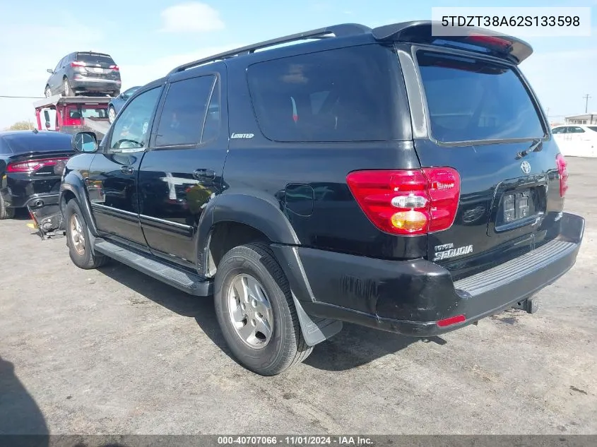 2002 Toyota Sequoia Limited V8 VIN: 5TDZT38A62S133598 Lot: 40707066