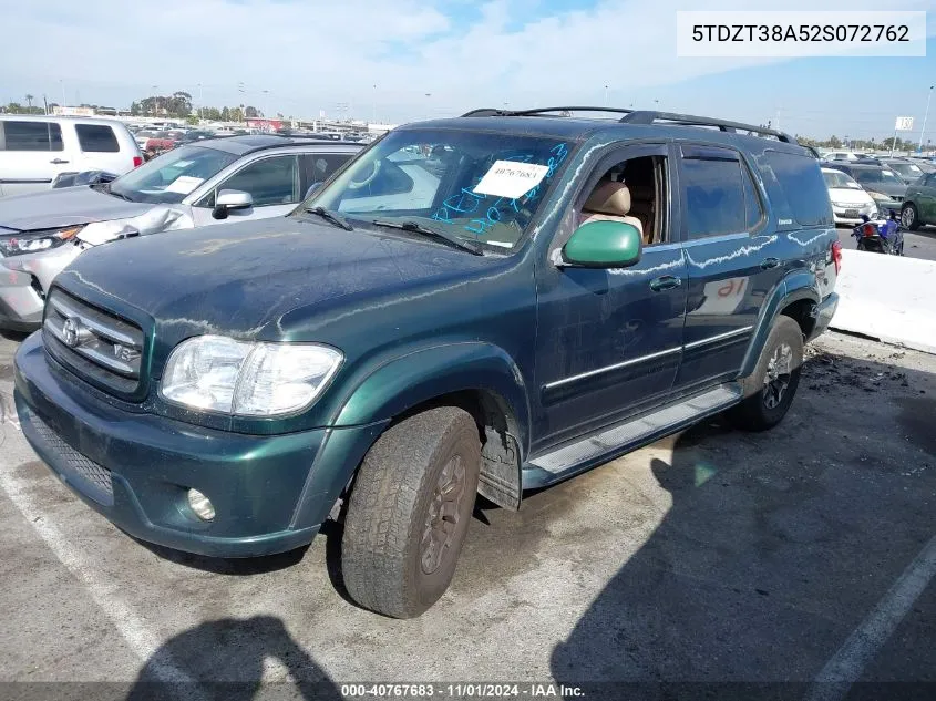 2002 Toyota Sequoia Limited V8 VIN: 5TDZT38A52S072762 Lot: 40767683