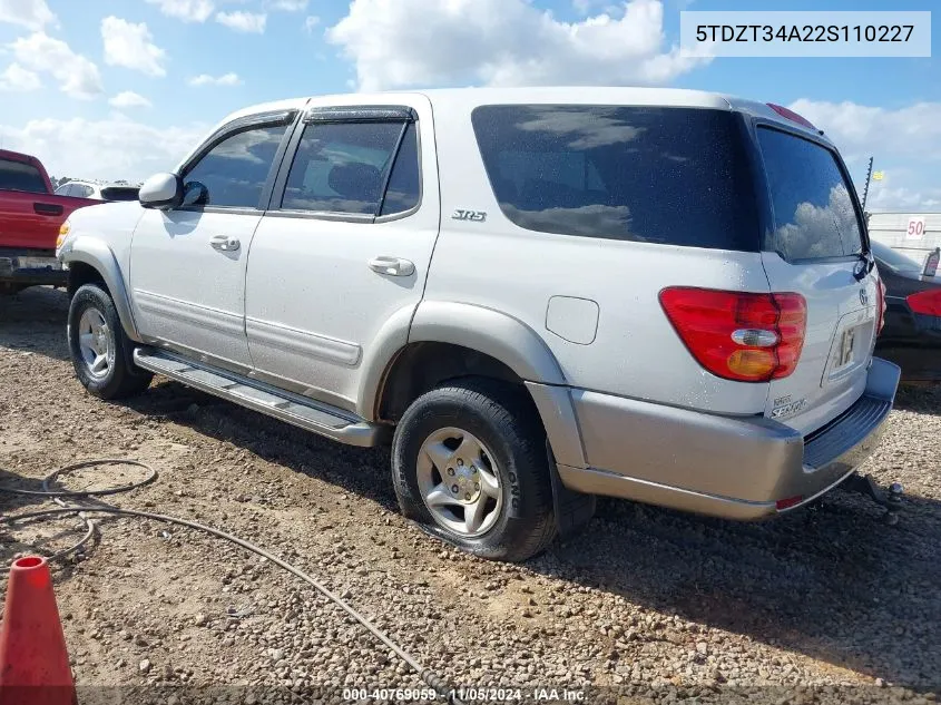 2002 Toyota Sequoia Sr5 V8 VIN: 5TDZT34A22S110227 Lot: 40769059