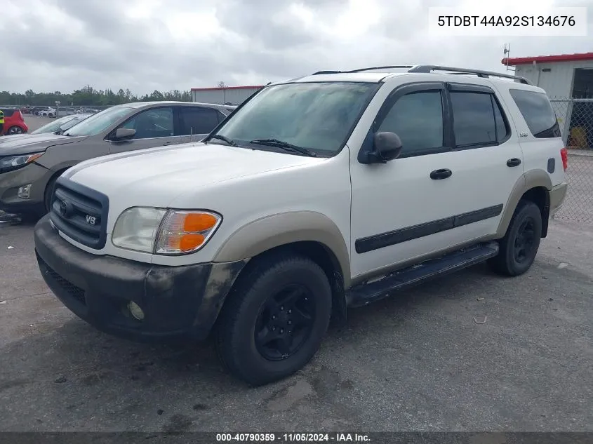 2002 Toyota Sequoia Sr5 V8 VIN: 5TDBT44A92S134676 Lot: 40790359