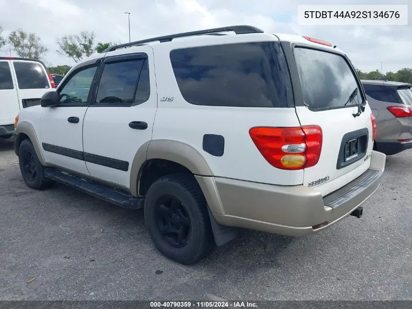 2002 Toyota Sequoia Sr5 V8 VIN: 5TDBT44A92S134676 Lot: 40790359