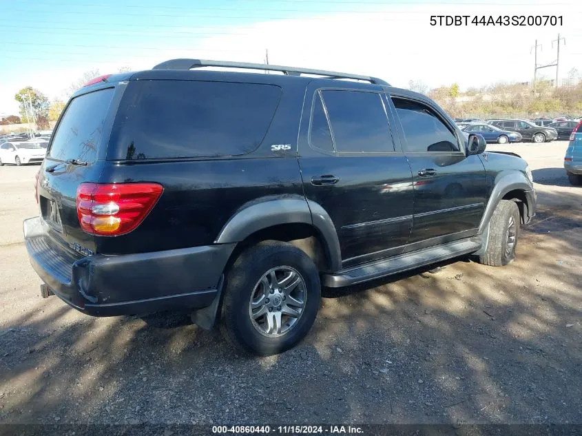 2003 Toyota Sequoia Sr5 V8 VIN: 5TDBT44A43S200701 Lot: 40860440