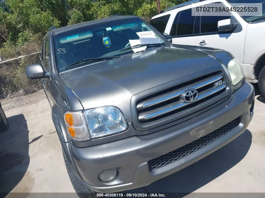 5TDZT38A34S225528 2004 Toyota Sequoia Limited V8