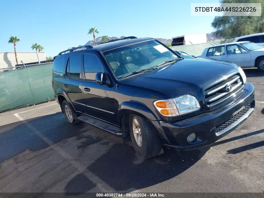 2004 Toyota Sequoia Limited V8 VIN: 5TDBT48A44S226226 Lot: 40382744