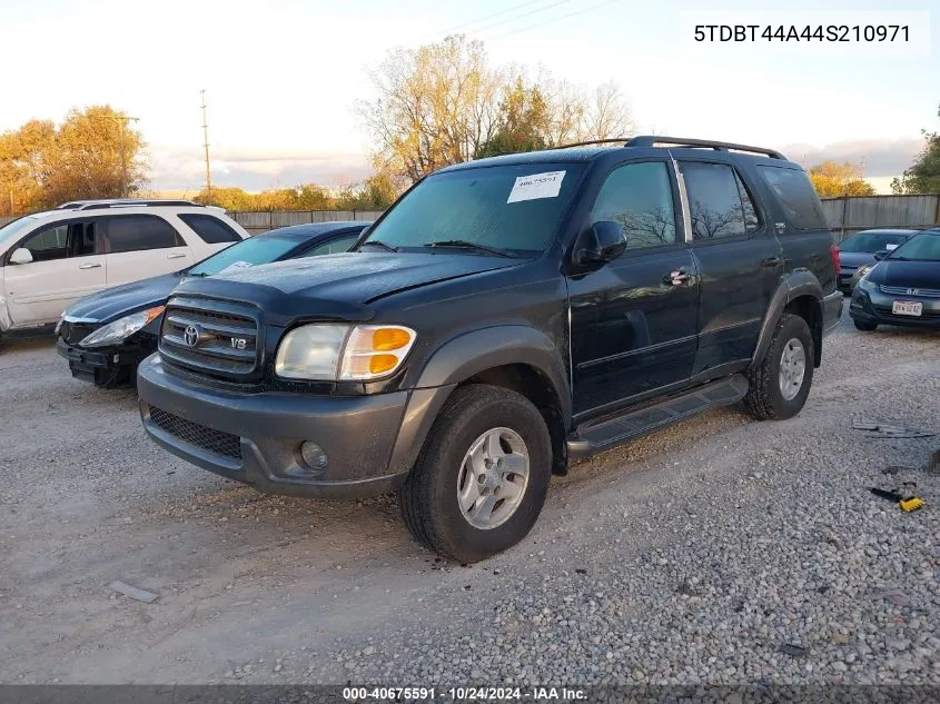 2004 Toyota Sequoia Sr5 V8 VIN: 5TDBT44A44S210971 Lot: 40675591