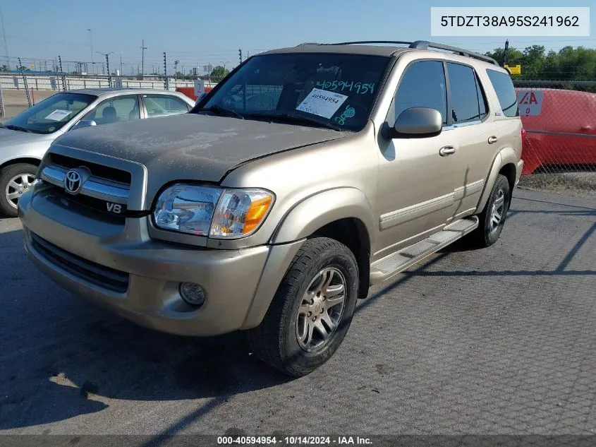 2005 Toyota Sequoia Limited V8 VIN: 5TDZT38A95S241962 Lot: 40594954