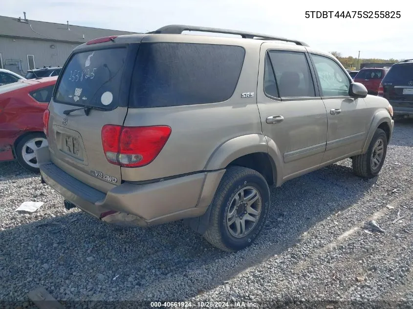 2005 Toyota Sequoia Sr5 V8 VIN: 5TDBT44A75S255825 Lot: 40661924