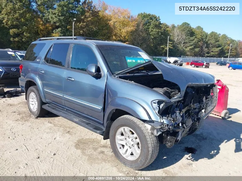 2005 Toyota Sequoia Sr5 V8 VIN: 5TDZT34A65S242220 Lot: 40691205