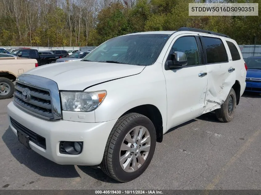 2013 Toyota Sequoia Platinum 5.7L V8 VIN: 5TDDW5G16DS090351 Lot: 40519430