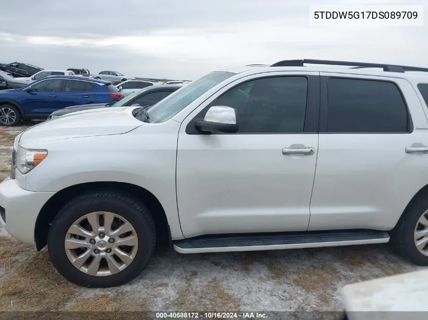 2013 Toyota Sequoia Platinum 5.7L V8 VIN: 5TDDW5G17DS089709 Lot: 40588172