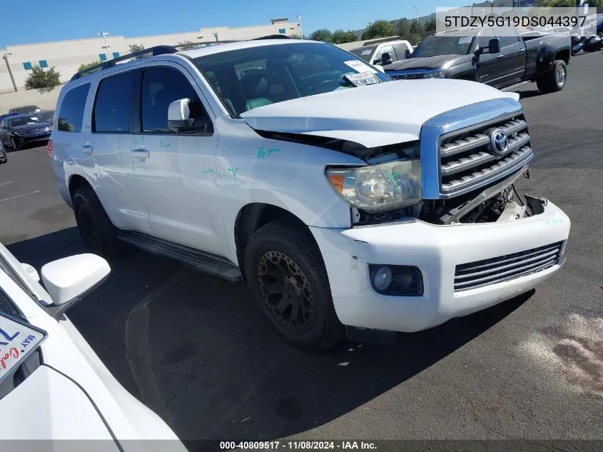 2013 Toyota Sequoia Sr5 5.7L V8 VIN: 5TDZY5G19DS044397 Lot: 40809517