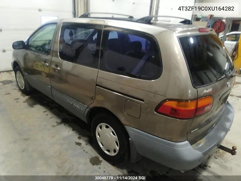 1999 Toyota Sienna Ce VIN: 4T3ZF19C0XU164282 Lot: 30048779