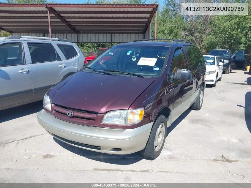 1999 Toyota Sienna Xle VIN: 4T3ZF13C2XU090789 Lot: 40408379