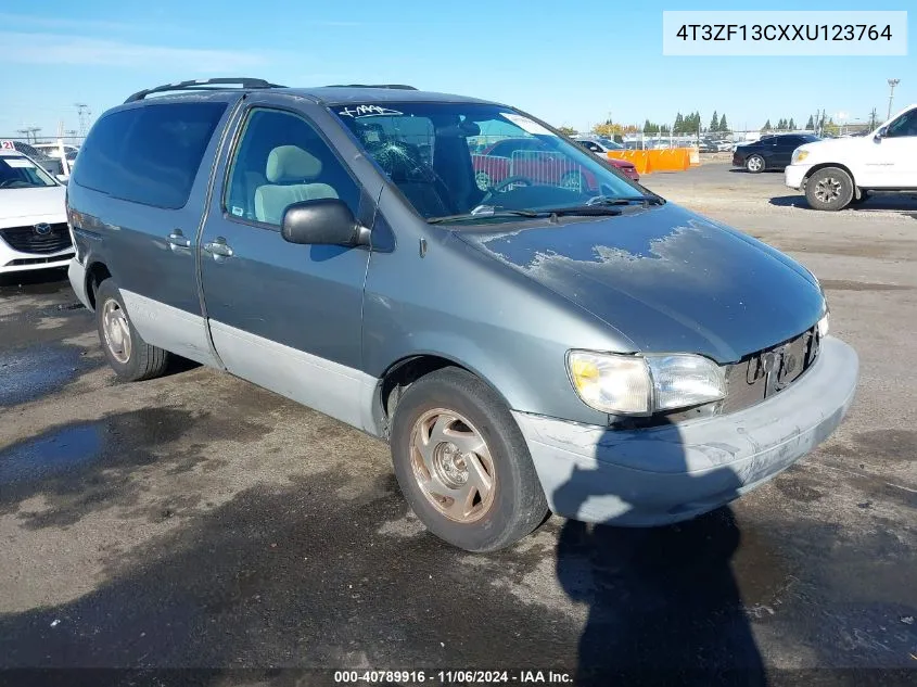 1999 Toyota Sienna Le VIN: 4T3ZF13CXXU123764 Lot: 40789916