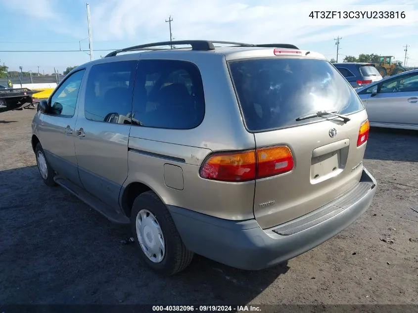 4T3ZF13C3YU233816 2000 Toyota Sienna Le