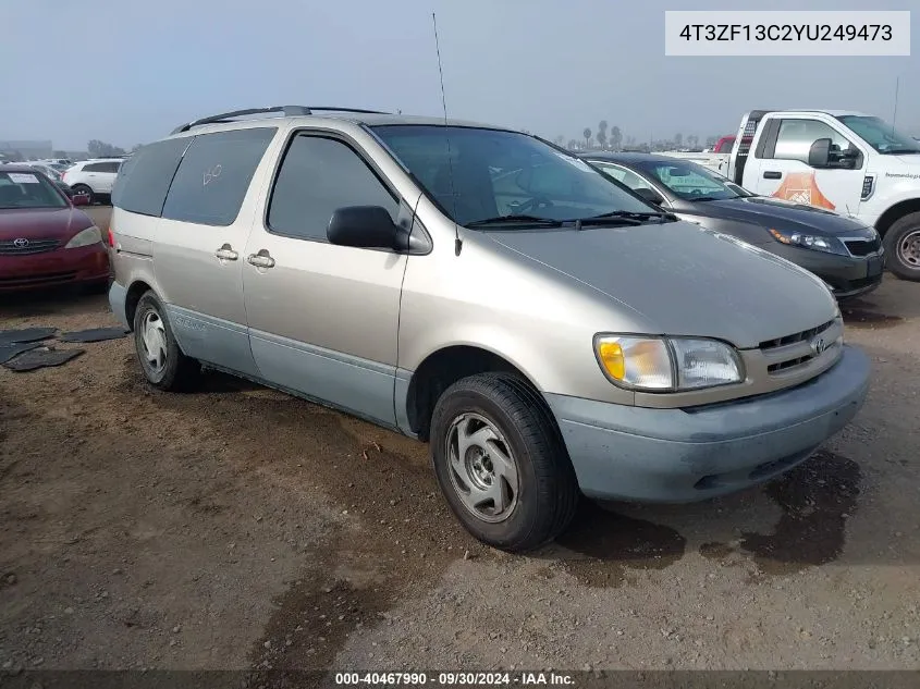 2000 Toyota Sienna Le/Xle VIN: 4T3ZF13C2YU249473 Lot: 40467990