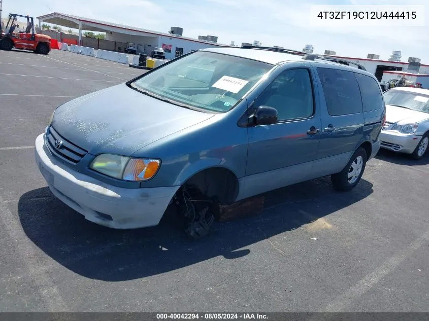 2002 Toyota Sienna Ce VIN: 4T3ZF19C12U444415 Lot: 40042294