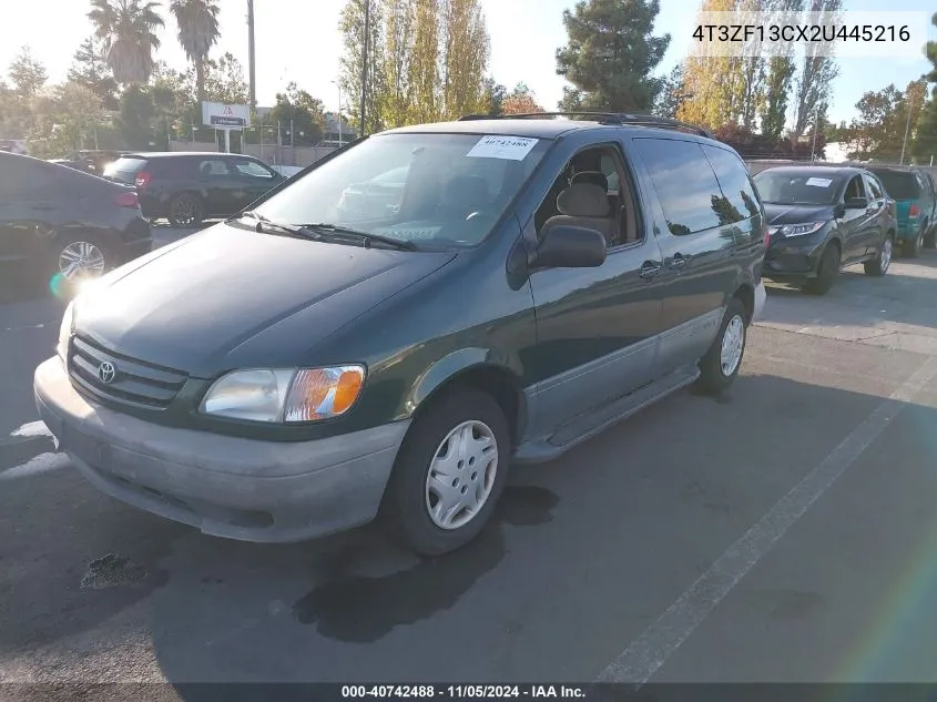 2002 Toyota Sienna Le VIN: 4T3ZF13CX2U445216 Lot: 40742488