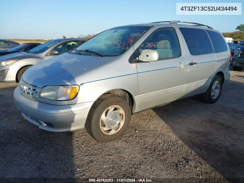 4T3ZF13C52U434494 2002 Toyota Sienna Le