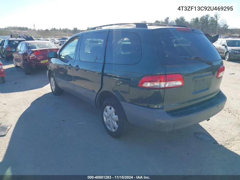 2002 Toyota Sienna Le VIN: 4T3ZF13C92U469295 Lot: 40881283