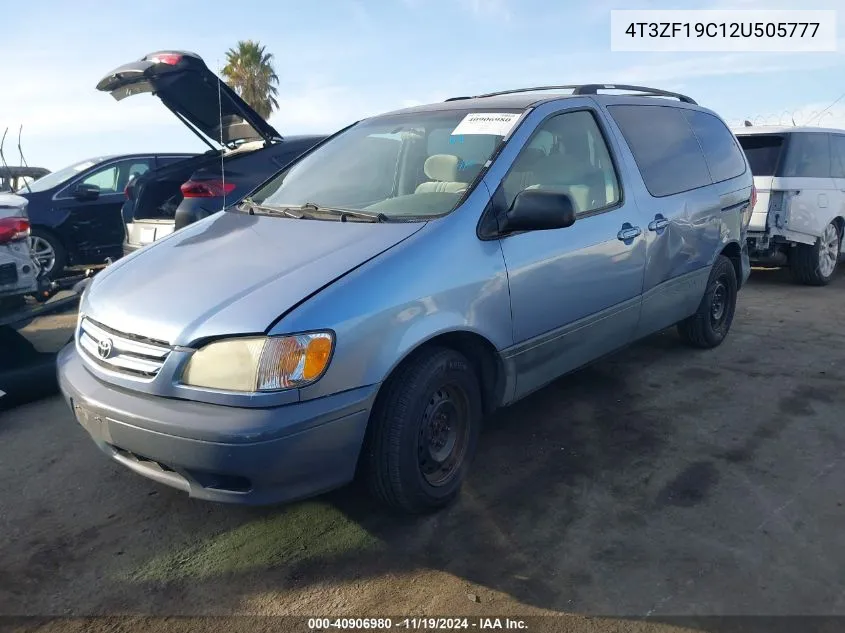 2002 Toyota Sienna Ce VIN: 4T3ZF19C12U505777 Lot: 40906980