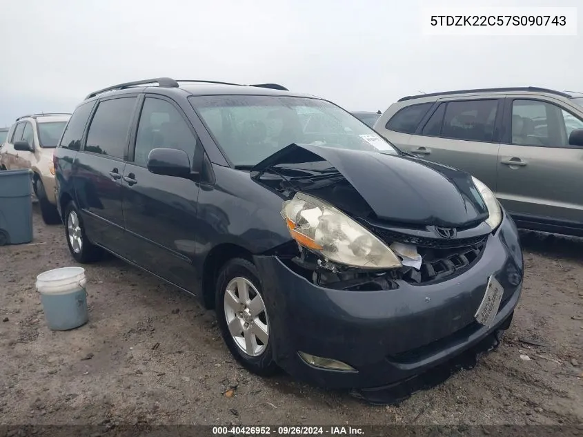 5TDZK22C57S090743 2007 Toyota Sienna Xle