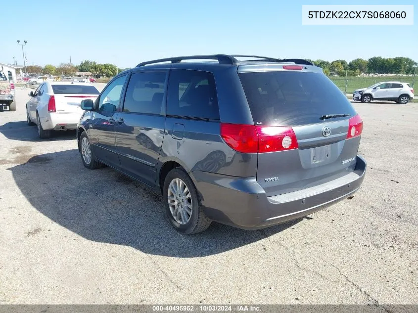 5TDZK22CX7S068060 2007 Toyota Sienna Xle