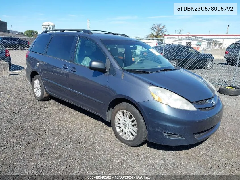 2007 Toyota Sienna Le VIN: 5TDBK23C57S006792 Lot: 40540282