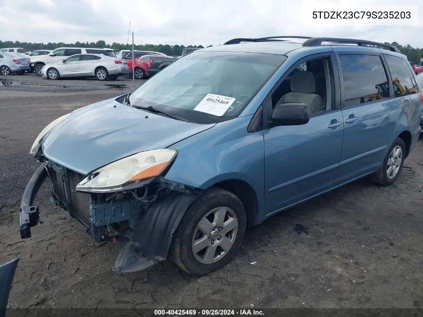 2009 Toyota Sienna Le VIN: 5TDZK23C79S235203 Lot: 40425469