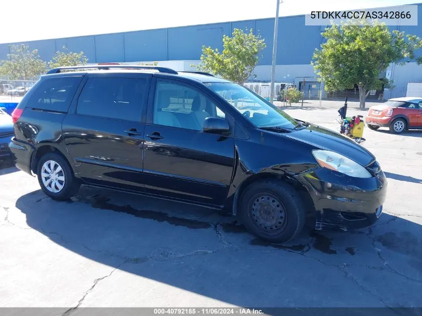 2010 Toyota Sienna Le VIN: 5TDKK4CC7AS342866 Lot: 40792185