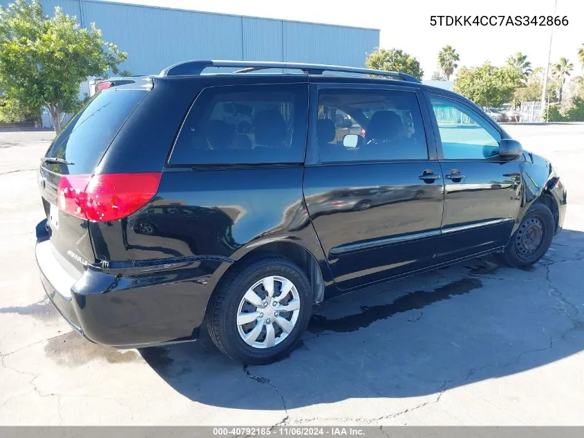 2010 Toyota Sienna Le VIN: 5TDKK4CC7AS342866 Lot: 40792185