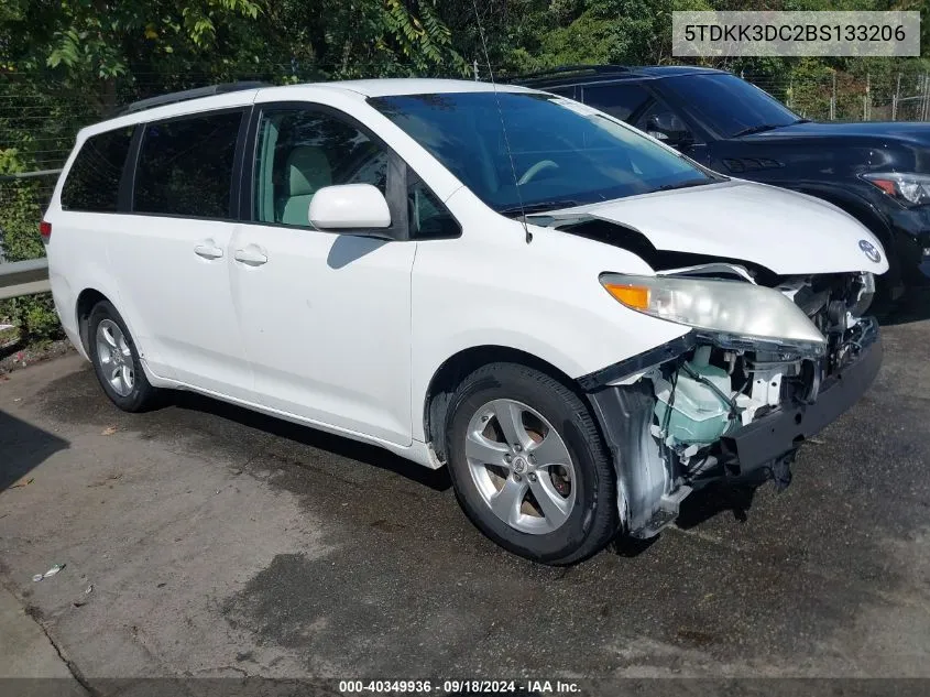 5TDKK3DC2BS133206 2011 Toyota Sienna Le V6