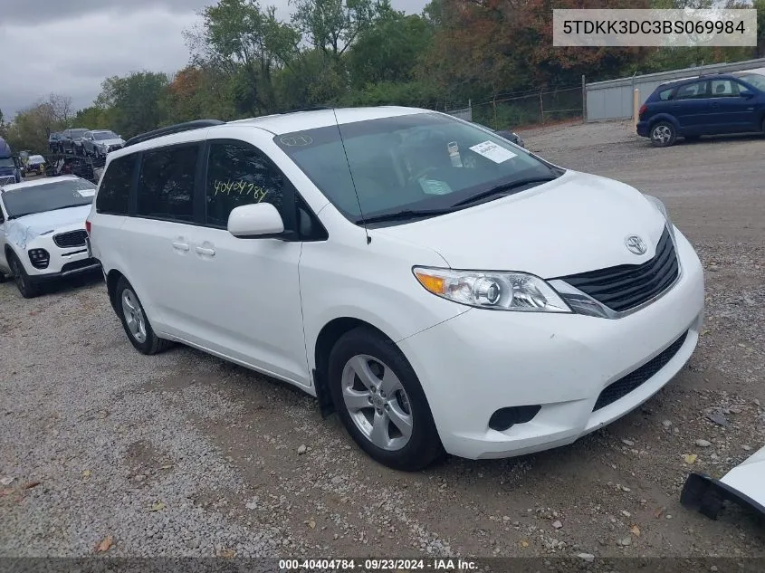 5TDKK3DC3BS069984 2011 Toyota Sienna Le V6